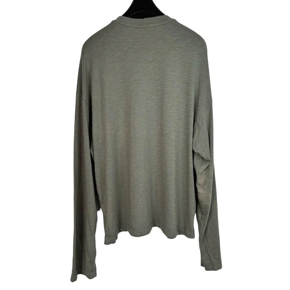 NWT URBAN RENEWAL x UO Olive Green Long Sleeve T-shirt Faded Bleached Arm M